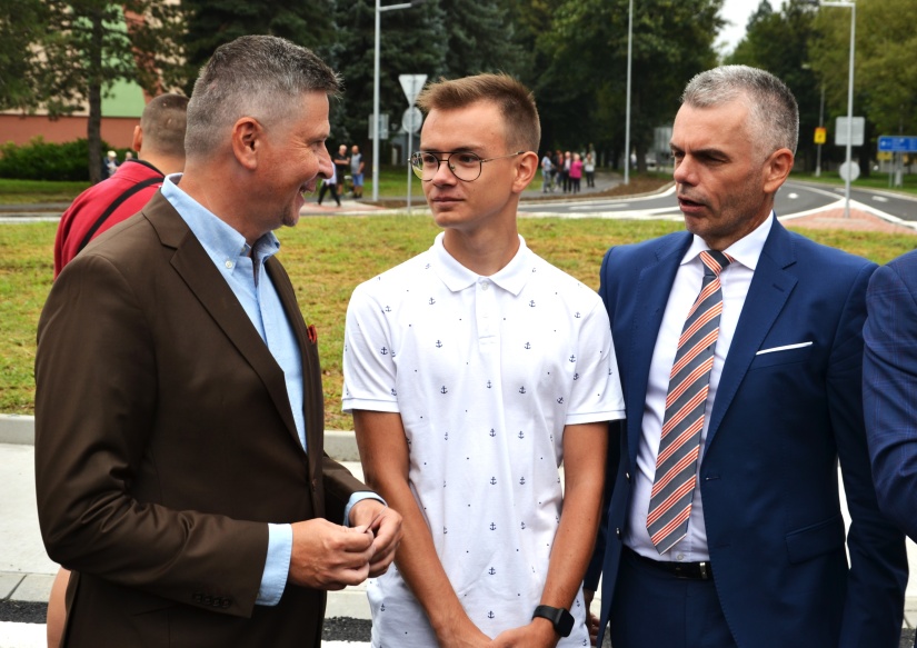 Okružná križovatka v Strážskom (slávnostné otvorenie)