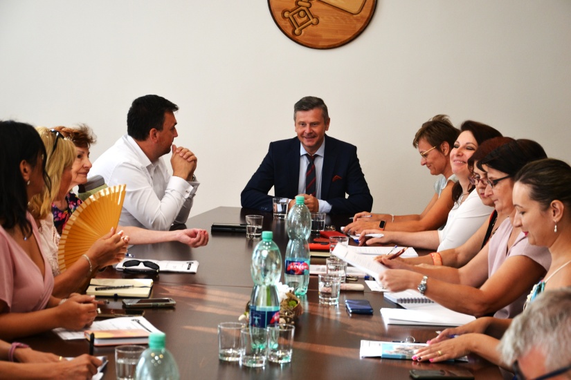Porada riaditeľov ZŠ, MŠ, ZUŠ a CVČ (august 2023)