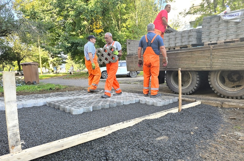 Nové stojiská na nádoby s odpadom