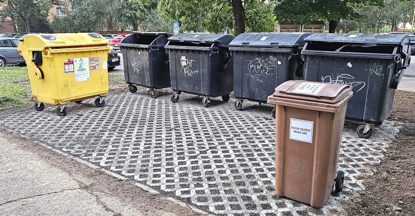 Nové stojiská na nádoby s odpadom