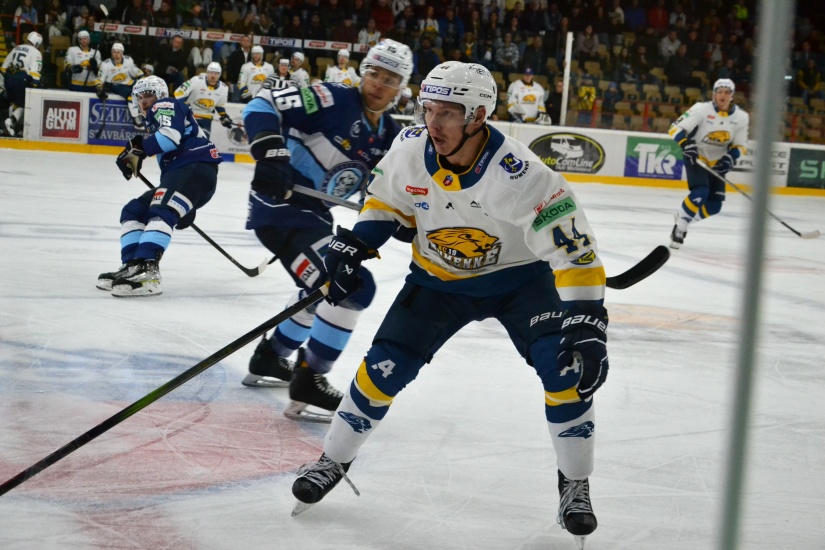 HC 19 Humenné - Nitra 2:4