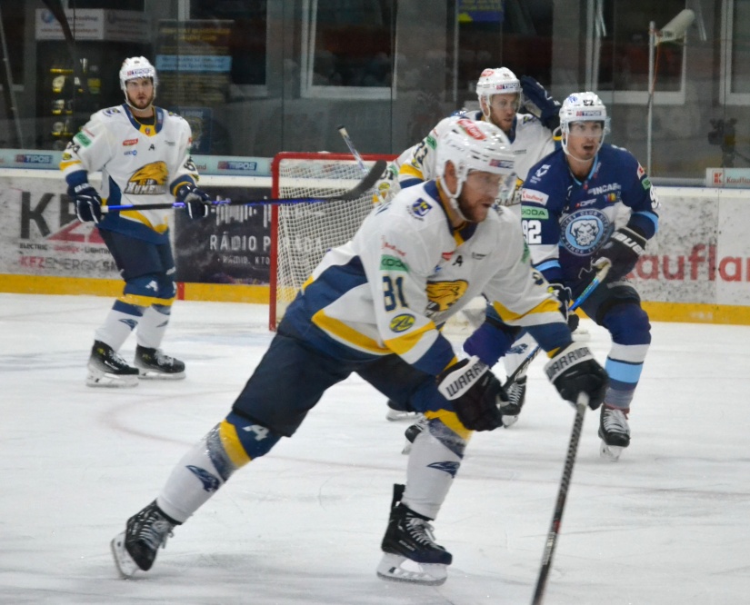HC 19 Humenné - Nitra 2:4