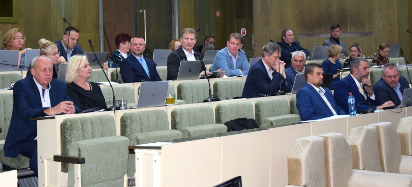 Zasadnutie MsZ (8.11.)