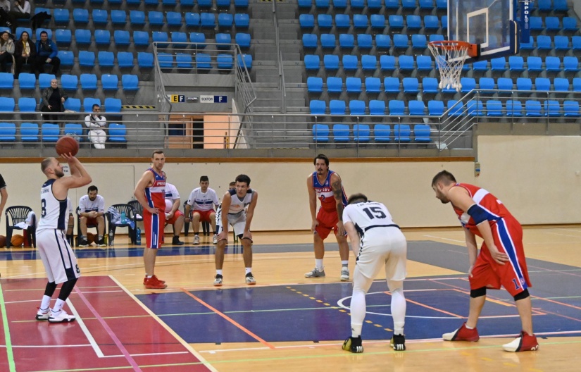 Basketbal muži: 1. BK Humenné - Prešov 61:65