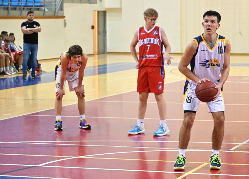 Juniori: 1. BK Humenné - Prešov 107:24