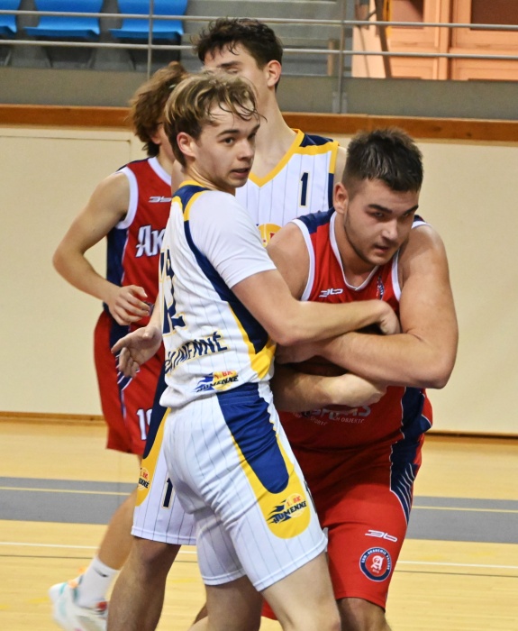 Juniori: 1. BK Humenné - Prešov 107:24
