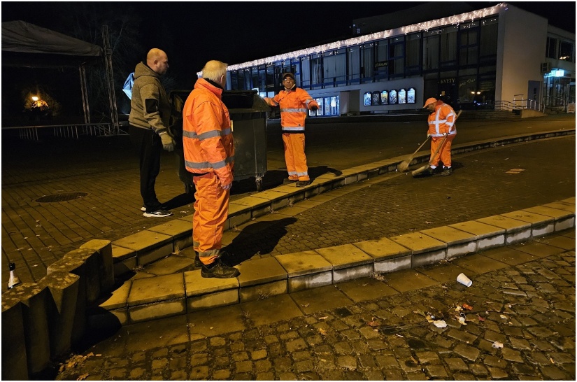 Čistenie mesta po silvestrovskej oslave