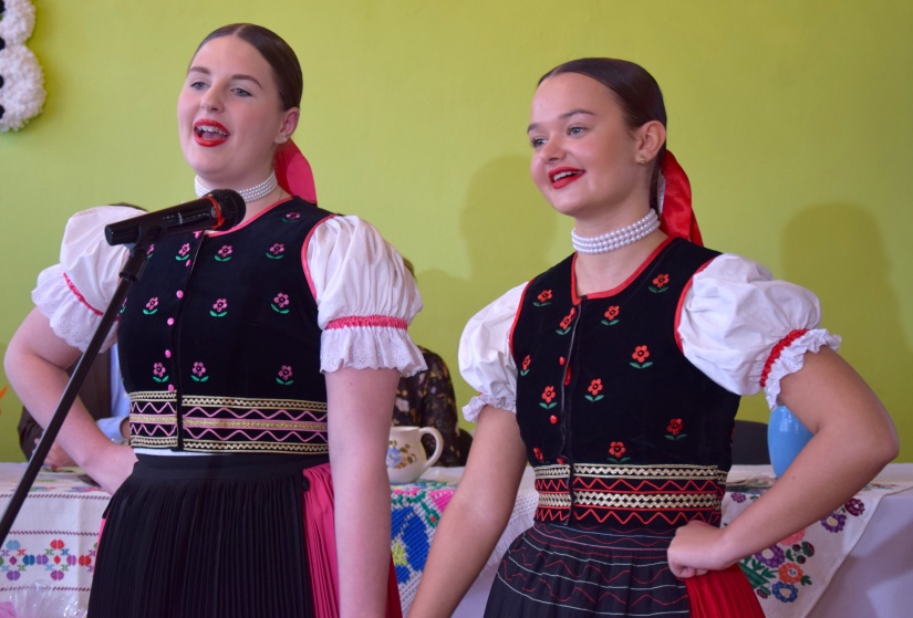 SVJATYJ VEČOR – zvyky aj kroje z Ruskej Poruby