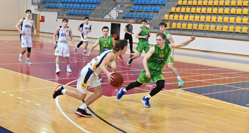 Basketbal juniori: 1.BK Humenné - Levice 75:88
