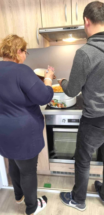 Polievka chutila, prikrývky zahriali