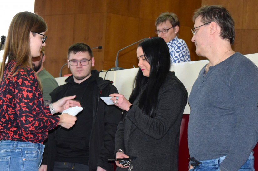 Zasadnutie zapisovateľov a členov komisií