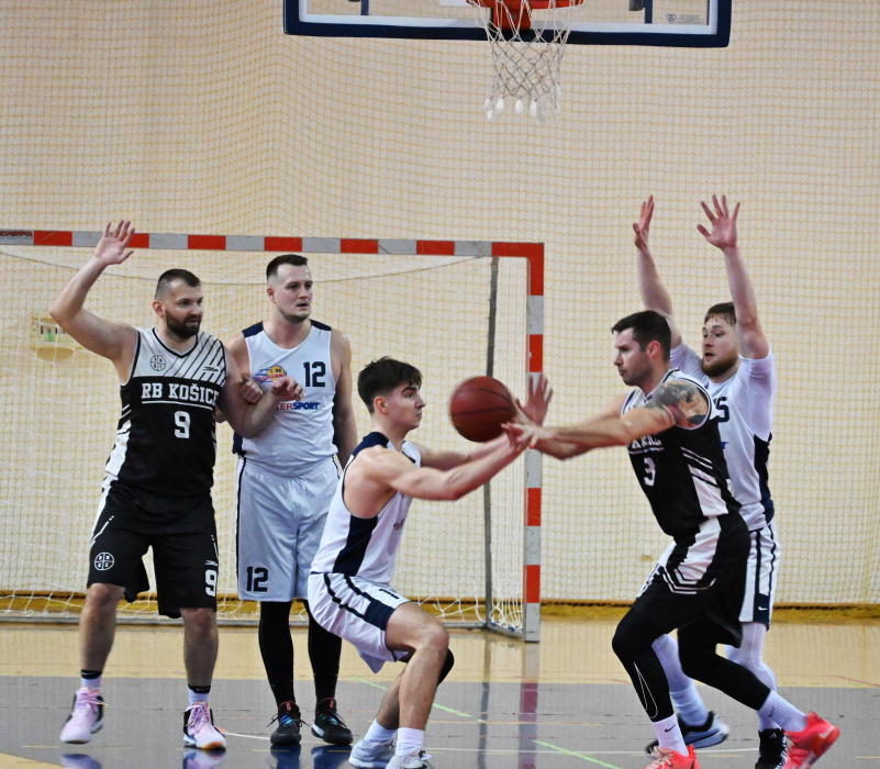 1. BK Humenné - RB Košice 80:83 / 2. liga muži