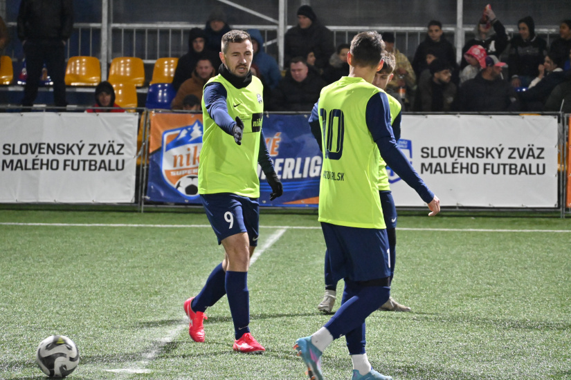 SUPERLIGA, MALÝ FUTBAL: Humenné – Bardejov 9:2