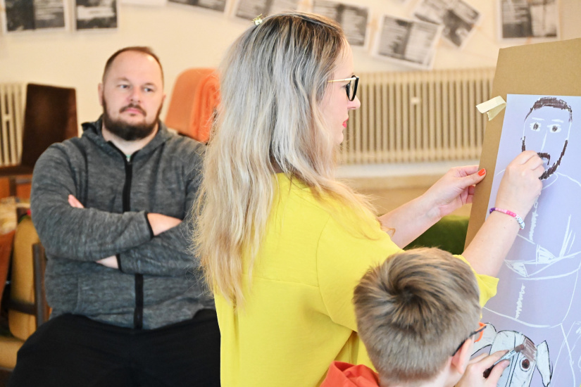 Namaľujte rodinný portrét - NERV Platforma