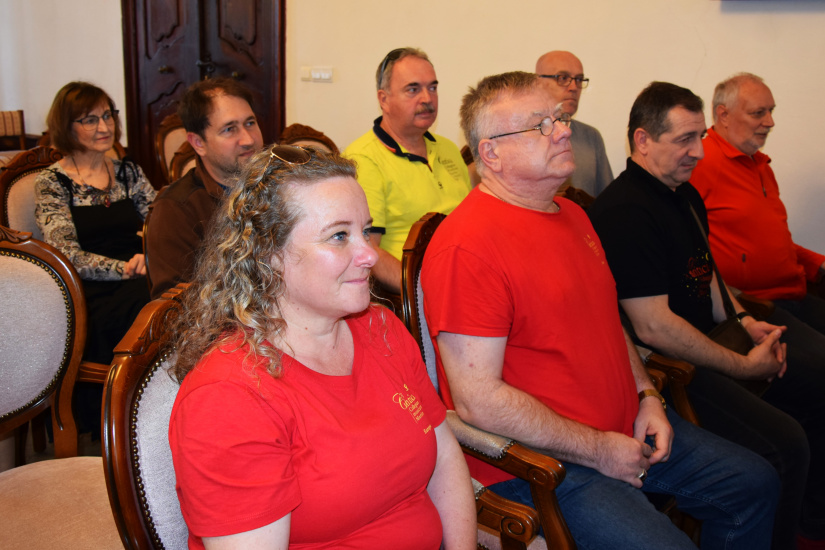 Prijatie zboru Cantica Collegium Musicum v kaštieli