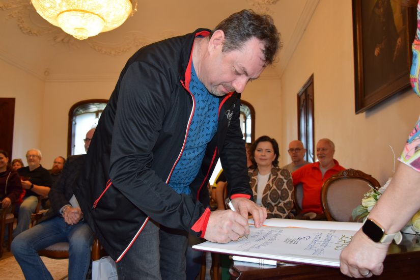 Prijatie zboru Cantica Collegium Musicum v kaštieli
