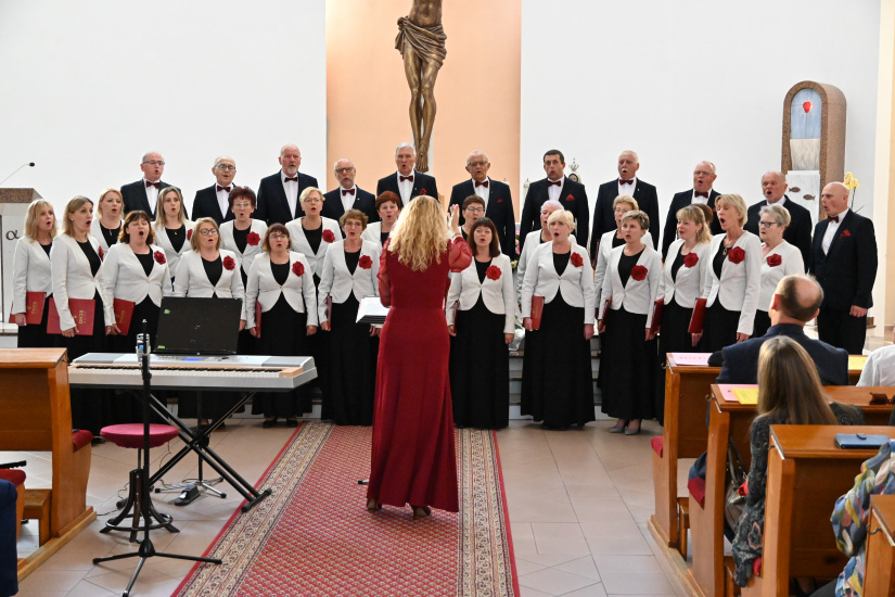 Výročný koncert Speváckeho zboru mesta Humenné