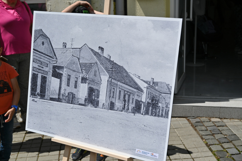 Oživené korzo I - dobový sprievod mestom (Mesto kultúry 2024)
