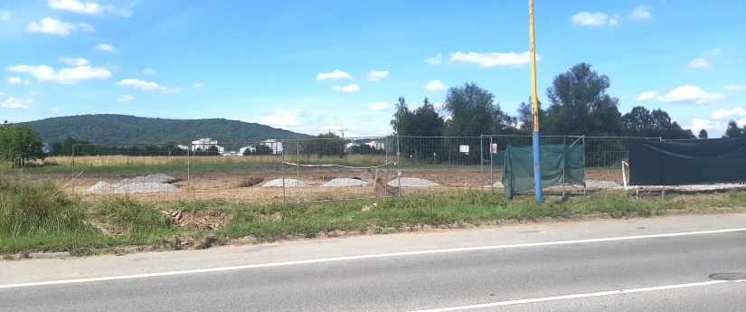 Stavba na Sídlisku pod Sokolejom