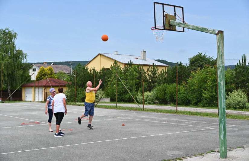 Športový deň seniorov 2024