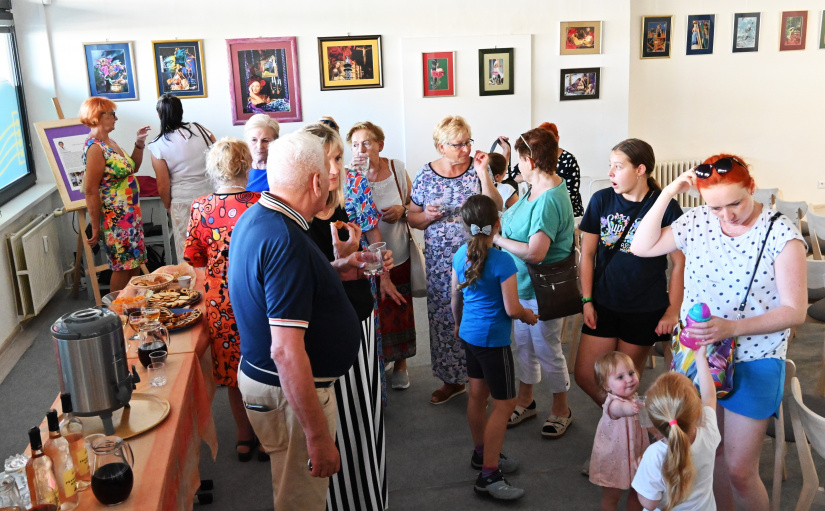 Vernisáž v Galérii Múza - Ester Schilo, Anna Šimkuličová a Michal Goroľ
