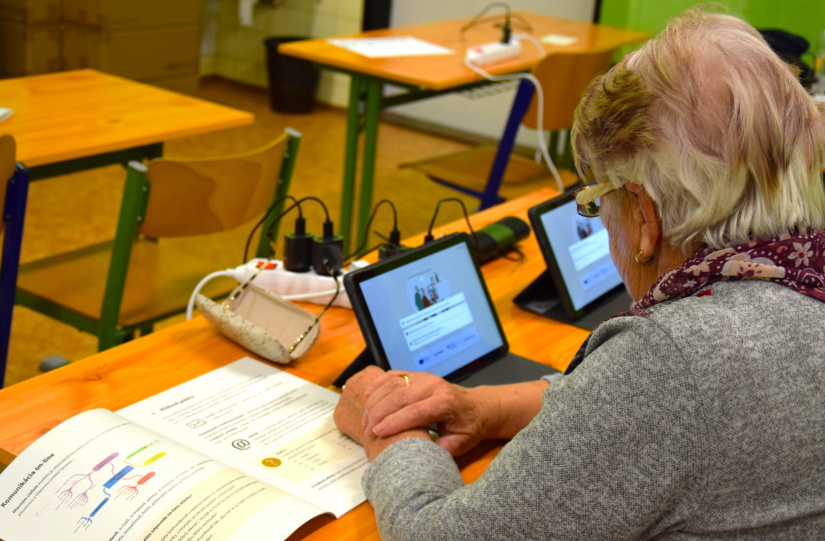 Projekt Digitálni seniori