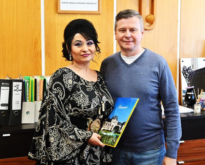 Menovanie riaditeľky: Mgr. Jana Majzerová