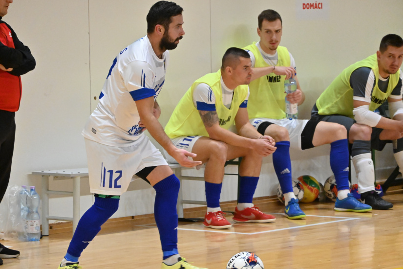 Angels Humenné - MFK Snina 5:4 (regionálna extraliga vo futsale)