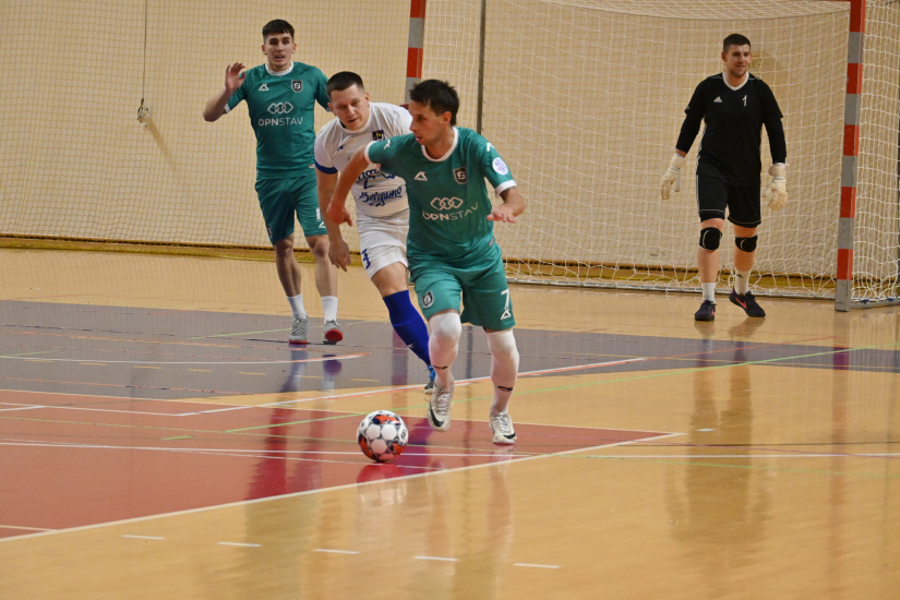 Angels Humenné - MFK Snina 5:4 (regionálna extraliga vo futsale)
