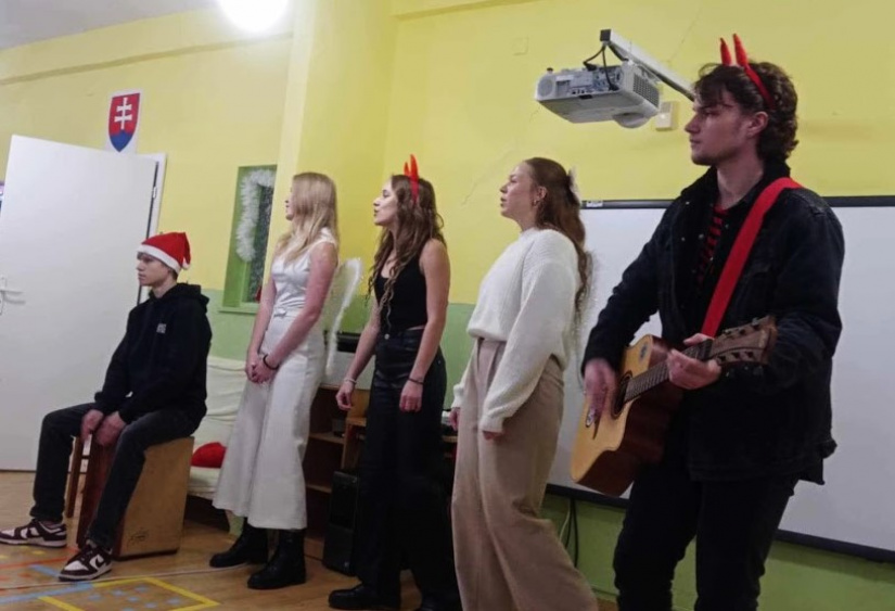 Mikulášsky projekt GAGLS pre MŠ Mierová, MŠ Štefánikova a MŠ Darg. hrdinov