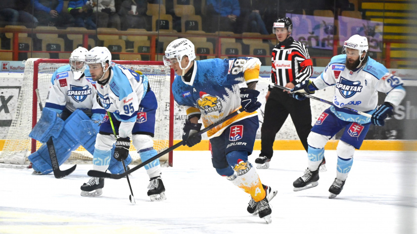 HC 19 Humenné - Dubnica n/V. 4:3 pp