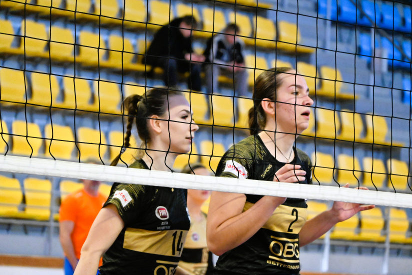 Volejbal, Juniorky: VK Humenné - Spišská Nová Ves 3:1