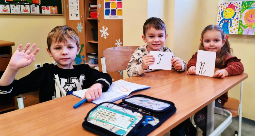 Cesta za pokladom „indiánov – predškolákov“ (na ZŠ J. Švermu)