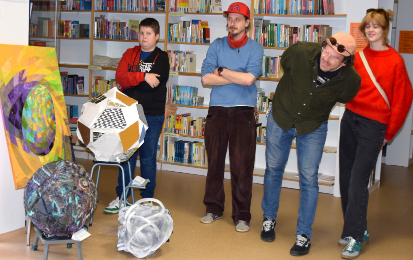Vajce a ja - výstava Viery Rosovej