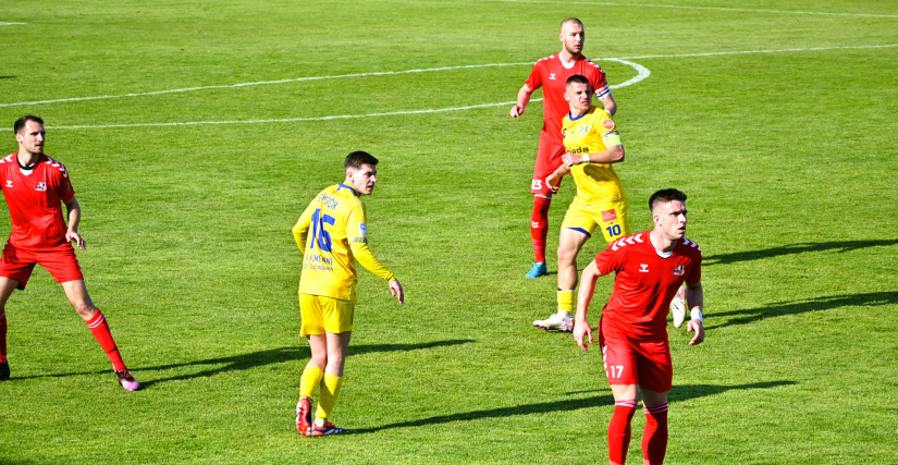 Kapitán mužstva Erik Streňo (FK Humenné - P. Bystrica 1:0)