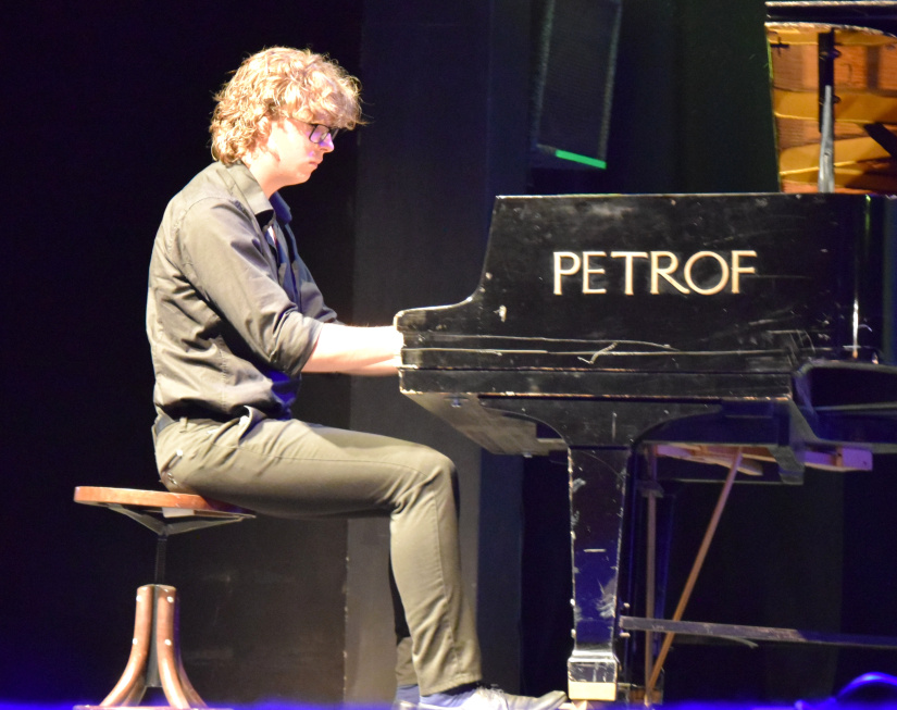62. HHJ: Žiaci spolu s učiteľmi