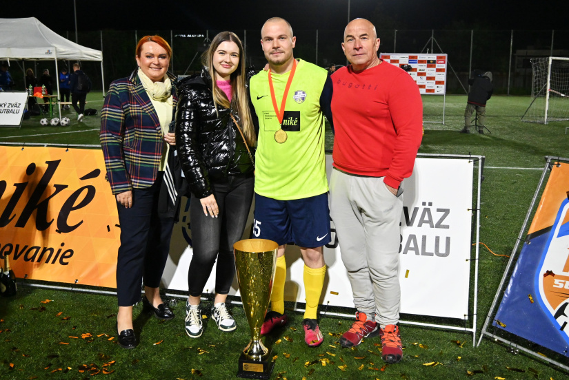 MF 22 HUMENNÉ  MAJSTROM NIKÉ SUPERLIGY