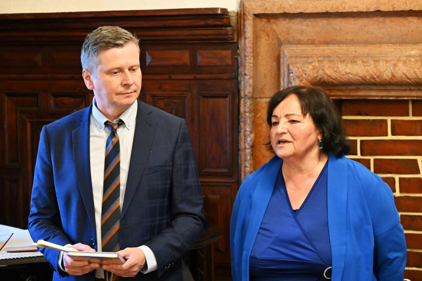 Krst kníh Viery Čurmovej