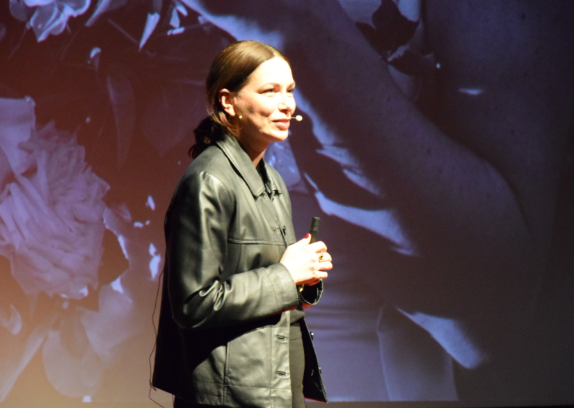 TEDx Humenné 2025: NE-VIDITEĽNÉ VZORY; Veronika Kostková