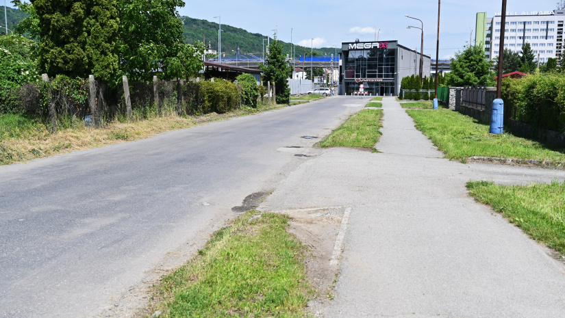 UZÁVIERKA CESTY Štefánikova ulica