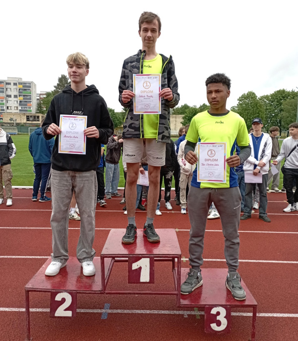 Školská atletika chlapcov a dievčat ZŠ