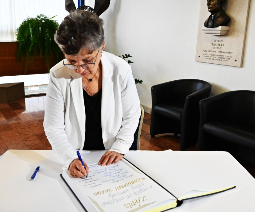 Sieň významných rodákov pre Tamar Shachar a Rachel Bock (Nezabudnutí susedia 2025)