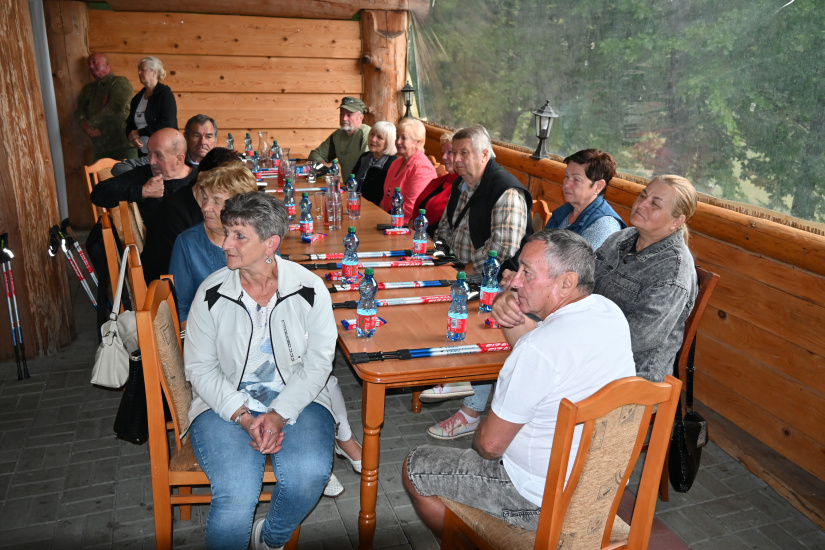 Seniorský šport - Nordic walking (aj s ministrom)