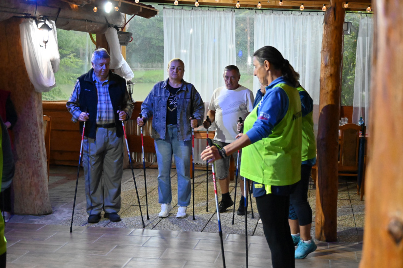 Seniorský šport - Nordic walking (aj s ministrom)