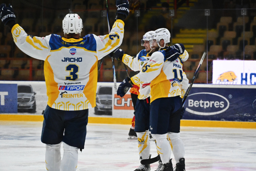 HC 19 Humenné - Topoľčany 6:2