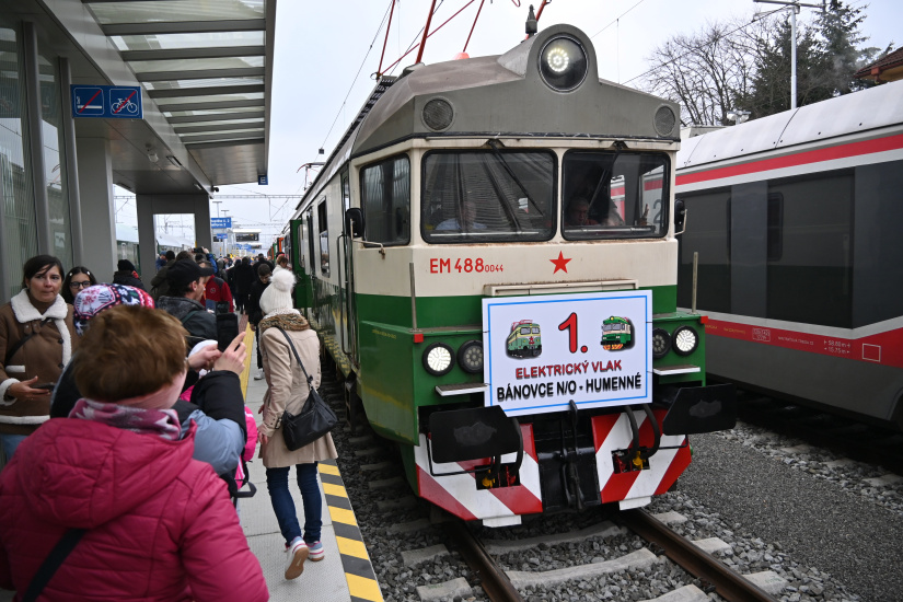 Elektrifikácia trate Bánovce n/O. - Humenné spustená