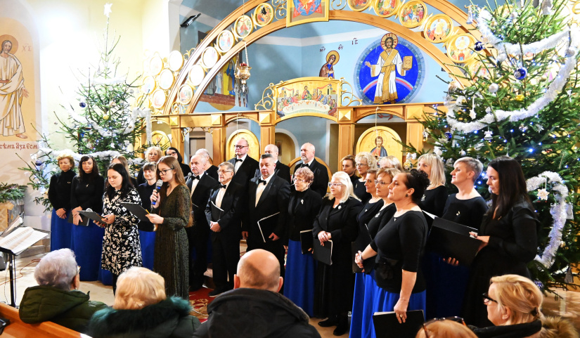 „S nami Boh, čujte všetky národy…“ (vianočná akadémia)