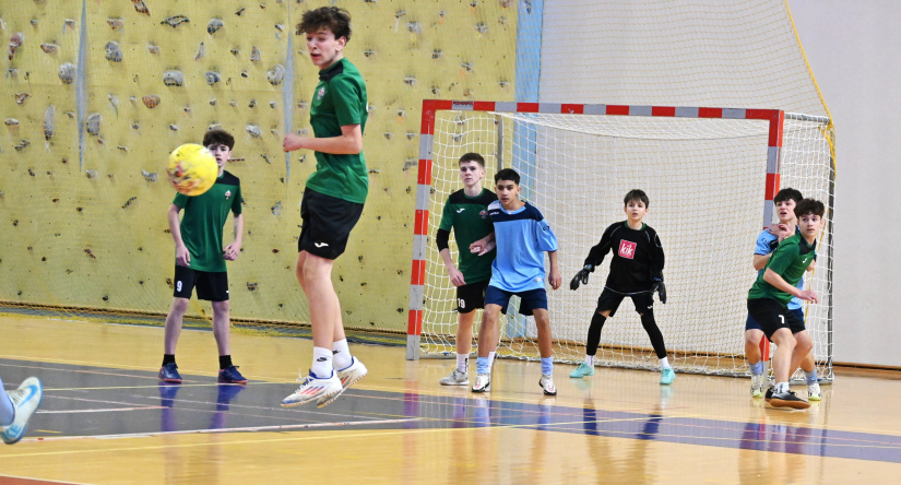 Halový turnaj – ŽIACI U-15 / 4. LIGA