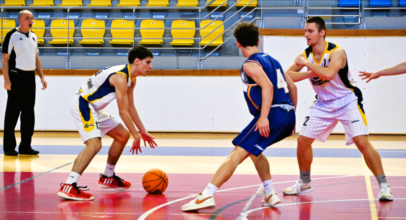1. BK Humenné - Spišskí Rytieri 55:97 (juniori)