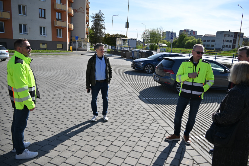 Zelená a modrá infraštruktúra (apríl 2026, 17. týždeň) / parkovisko pri trhovisku